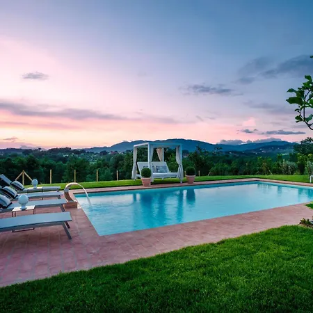 Flora Villa Montecarlo